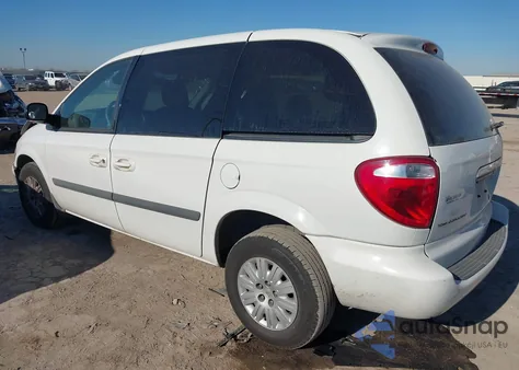 2006 Chrysler Town & Country z USA, uszkodzony, nr VIN 1A4GP45RX6B747234